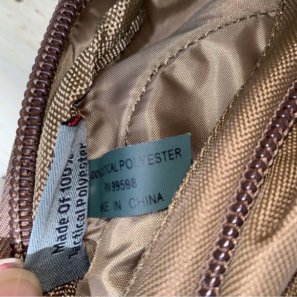 EUC Fox Tactical Compact Modular Hydration Backpack - Molle - Color Coyote - Picture 10 of 10